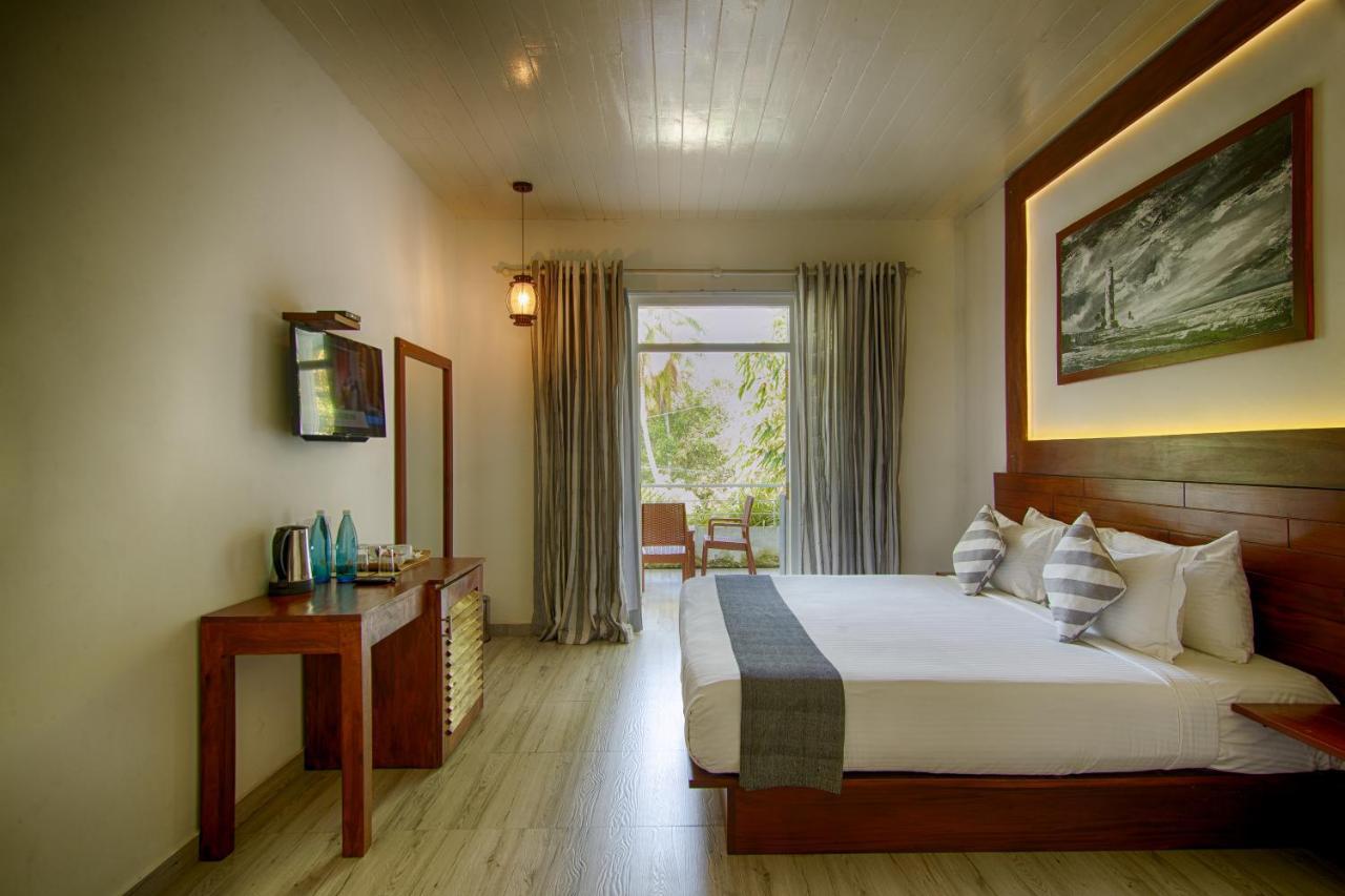 Deltora Villa - Free Drop Off To Galle Fort By Tuktuk Exterior foto